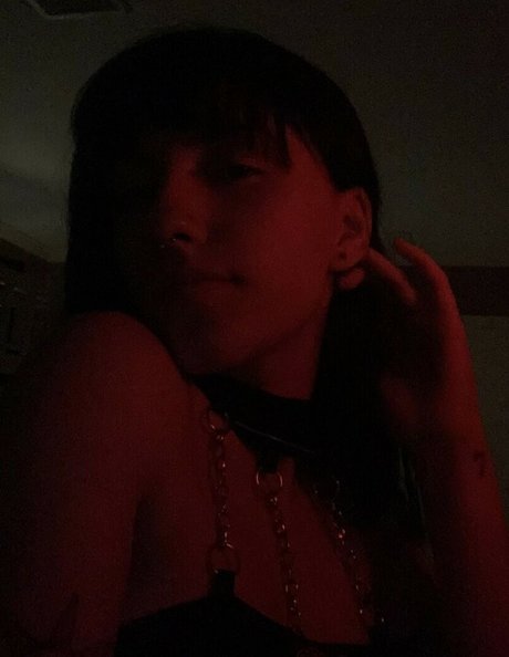 Обнаженная фотография утечки OnlyFans от Rhiannnonrose