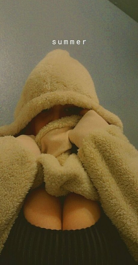 Nacktes geleaktes OnlyFans-Foto von Missbearbear