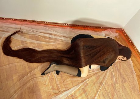 Alasti lekkinud OnlyFans-i pilt Aliiamore