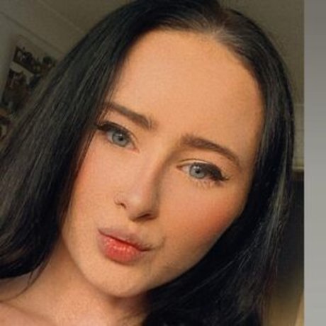 Nahá fotka uniklých OnlyFans od Morgan Owen