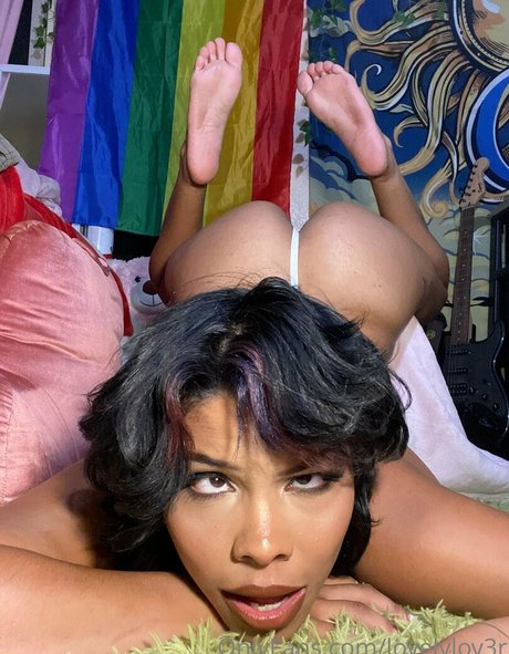 Lovelylov3r OnlyFans泄露裸照