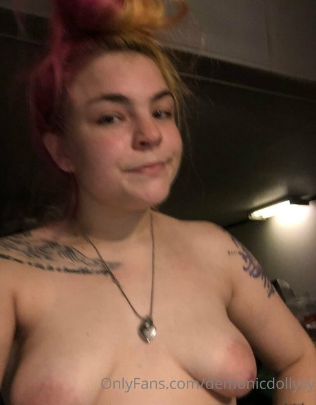 Demonicdollyyy OnlyFansリークヌード写真