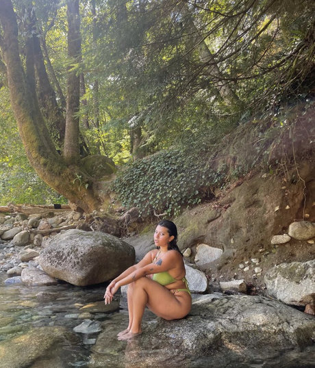 Foto desnuda filtrada de OnlyFans de Nada C