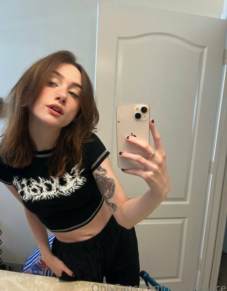 Marymalice naked leaks OnlyFans pic