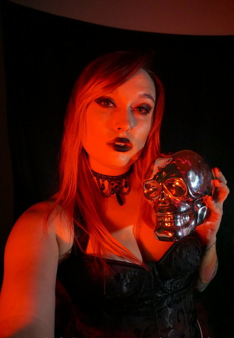 Madammedusa OnlyFans泄露裸照