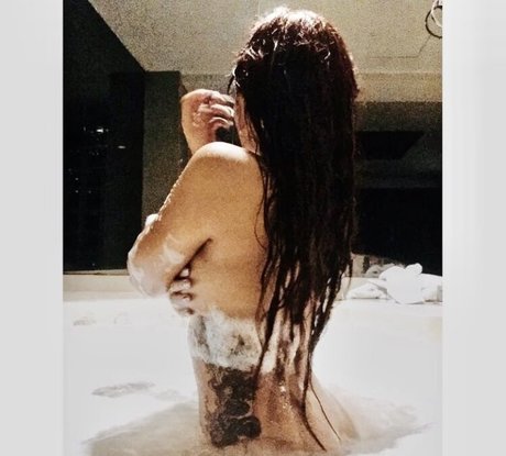 Photo nue de fuite OnlyFans de Monica Sacal