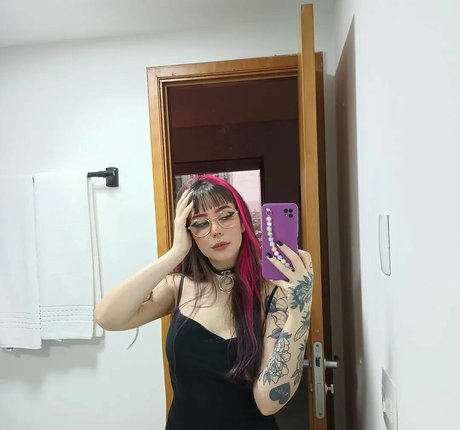 Naken lekkede OnlyFans-bilde av Binc Oliveir