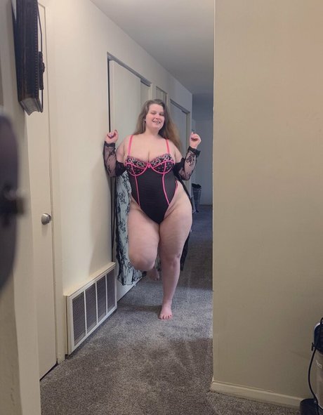 Nacktes geleaktes OnlyFans-Foto von Kountrybumpkin9