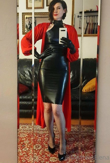 Alasti lekkinud OnlyFans-i pilt Mistresselena