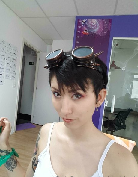 Nahá fotka uniklých OnlyFans od Akirakichii