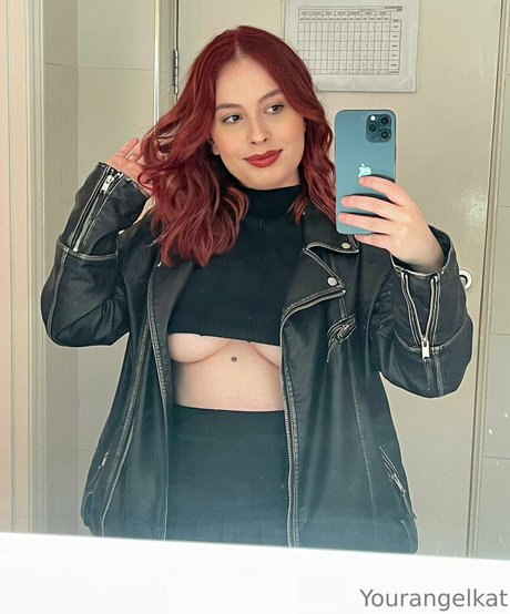 Foto desnuda filtrada de OnlyFans de Yourangelkat