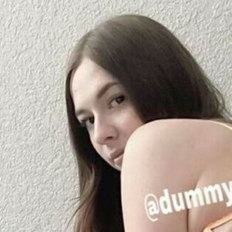 Обнаженная фотография утечки OnlyFans от Tinastoopider