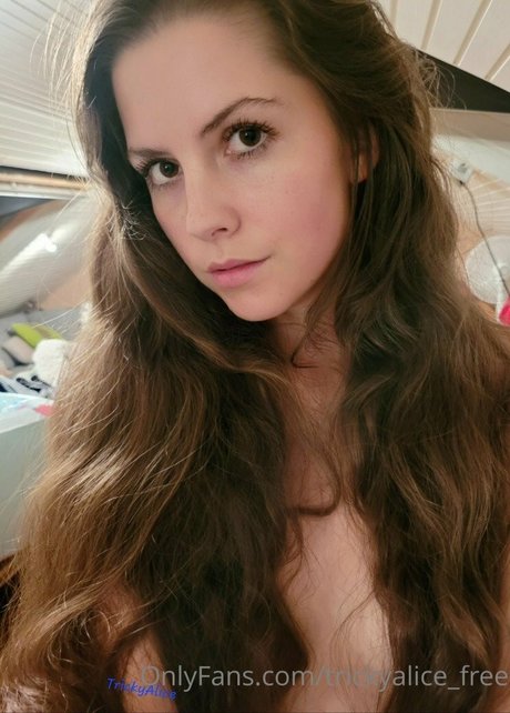 Nahá fotka uniklých OnlyFans od Trickyalice6