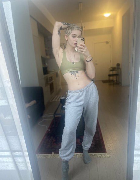 OnlyFans-model Samanthaknoxxoxo