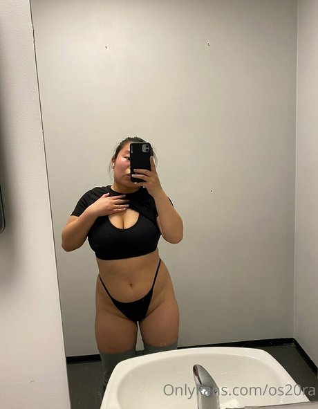 Nahá fotka uniklých OnlyFans od Os20ra