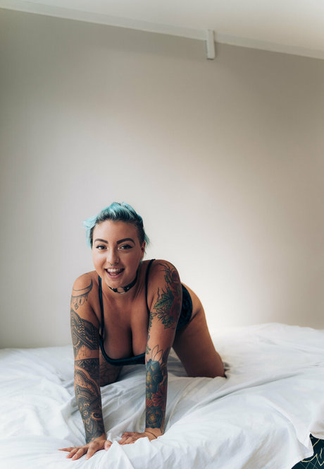 Обнаженная фотография утечки OnlyFans от Lunalynn26