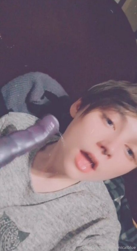 Nacktes geleaktes OnlyFans-Foto von Chemicalblue