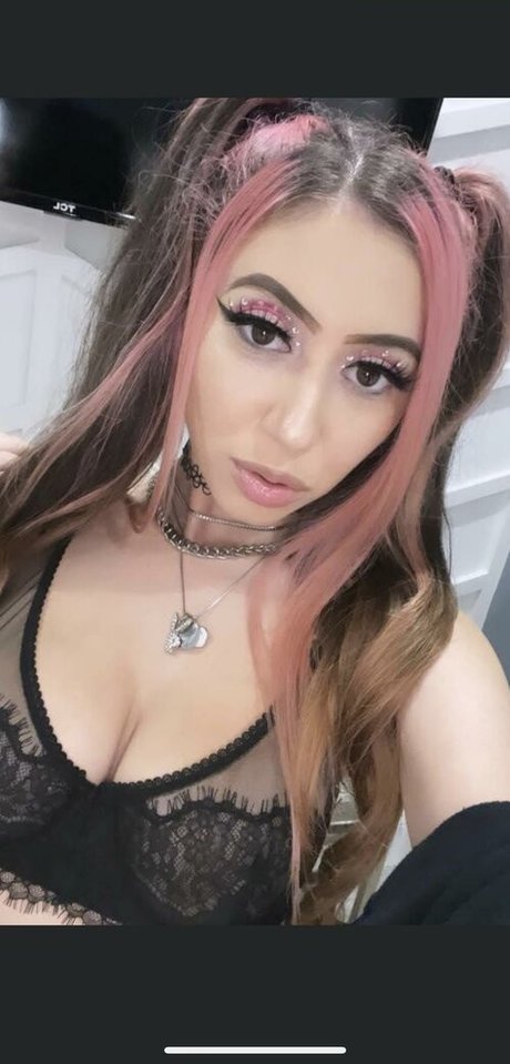 Alasti lekkinud OnlyFans-i pilt Princess Mary