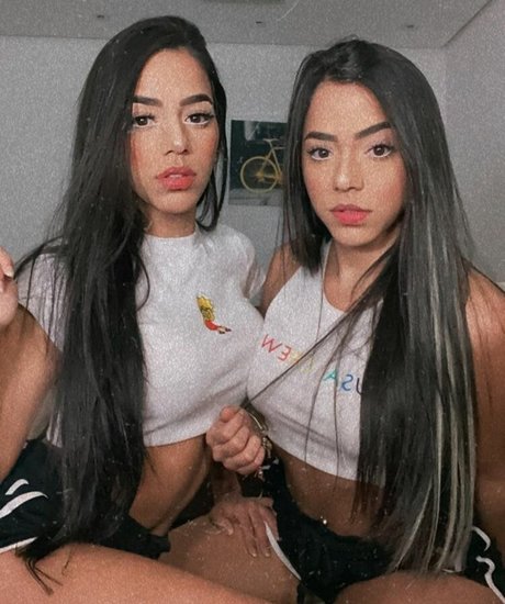 Обнаженная фотография утечки OnlyFans от Mariely E Mirella Santos