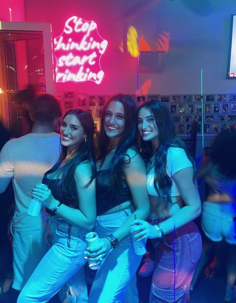 Foto di nudo di fuga di OnlyFans di Taylor Alessi