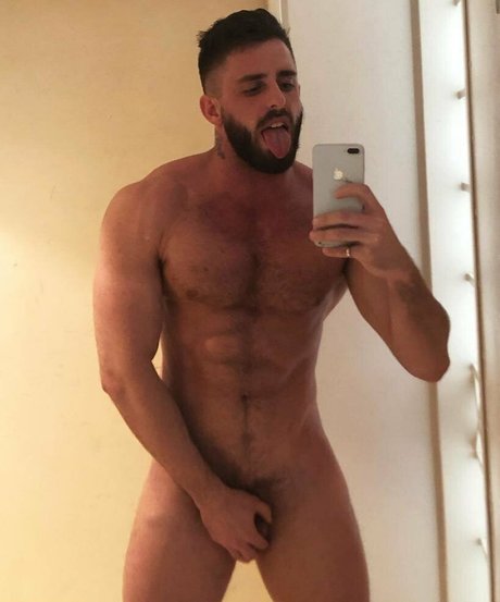 Alasti lekkinud OnlyFans-i pilt Liamxofree
