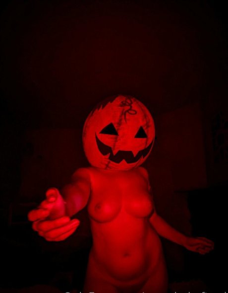 Foto di nudo di fuga di OnlyFans di Gemsbokafterd