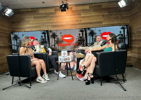 Alasti lekkinud OnlyFans-i pilt Pillowtalkwithryan