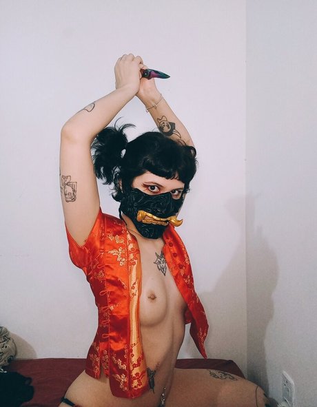 Naakte gelekte OnlyFans-foto van Cyberdollexe