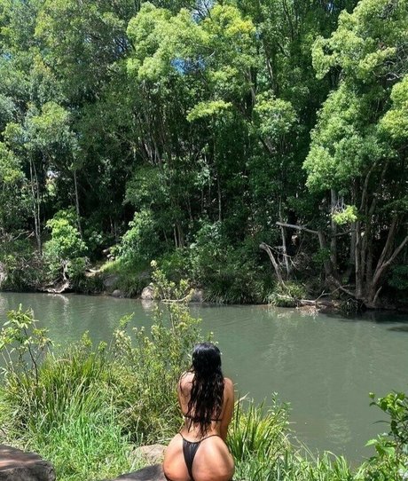 Alasti lekkinud OnlyFans-i pilt Stormiscarlet