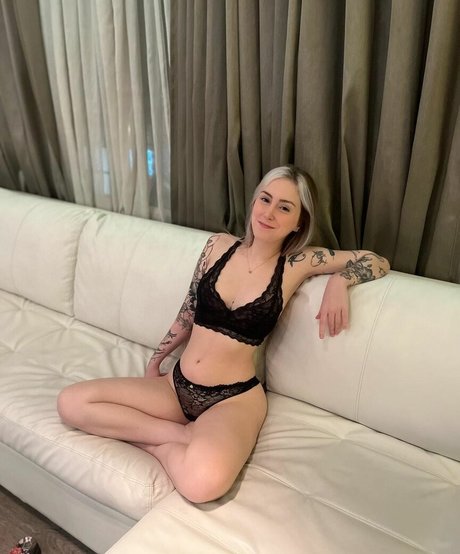 Naken lekkede OnlyFans-bilde av Daphne Palumbo