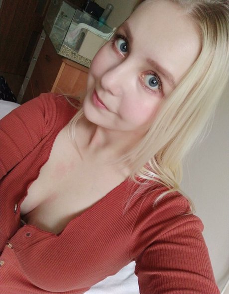 Photo nue de fuite OnlyFans de Aestheticusernameuwu