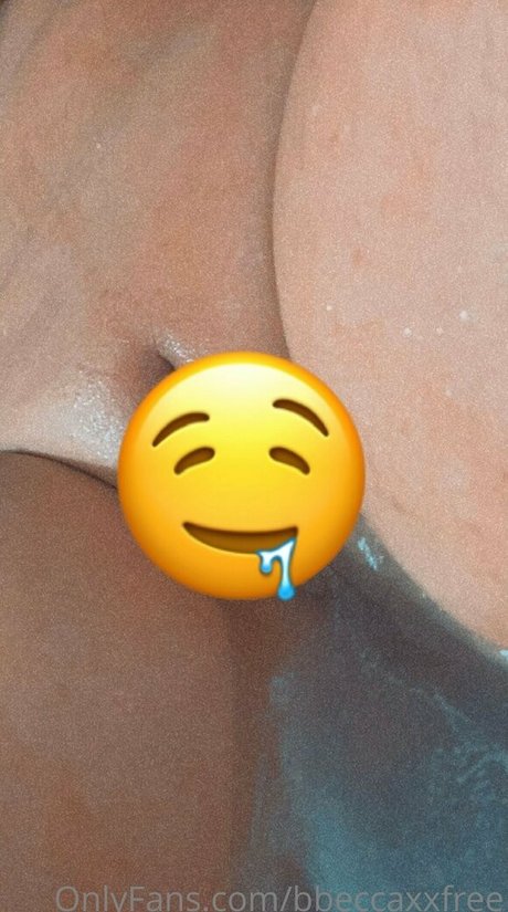 Naakte gelekte OnlyFans-foto van Bbeccaxxfree