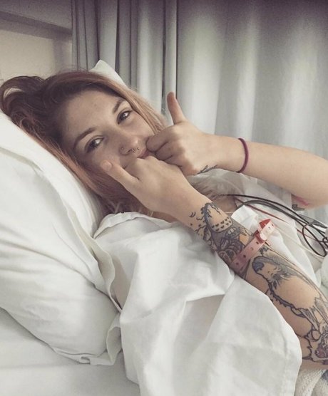 OnlyFans-model Akiramaisuicide