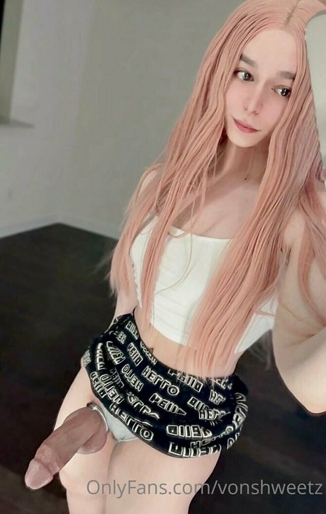 Photo nue de fuite OnlyFans de Vonshweetz