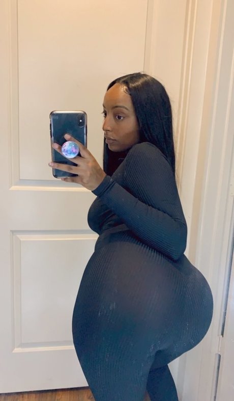 Naken läckt OnlyFans-bild av Missusblu