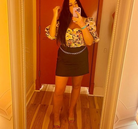 Nacktes geleaktes OnlyFans-Foto von Terrisa Bukovinac