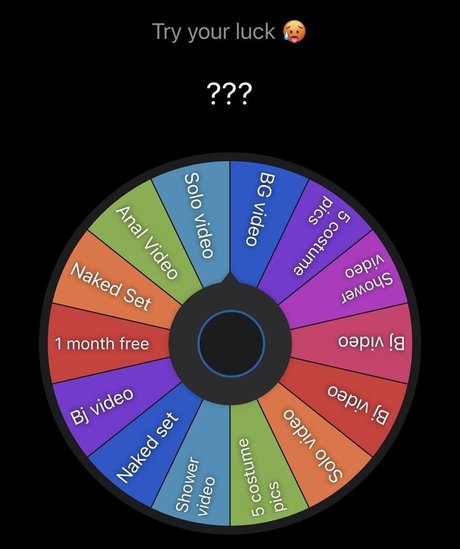 Nacktes geleaktes OnlyFans-Foto von Freeluie