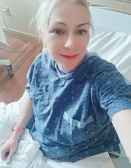 Nacktes geleaktes OnlyFans-Foto von Britneyathome