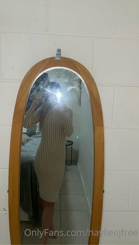 Naken lekkede OnlyFans-bilde av Haylieejfree