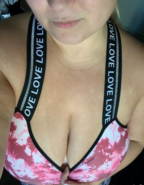 OnlyFans-model Sweetcandy2