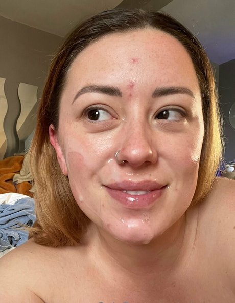 Foto di nudo di fuga di OnlyFans di Miamars