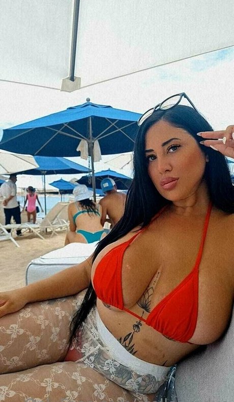 Foto di nudo di fuga di OnlyFans di Stellareedxo