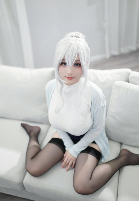 Naakte gelekte OnlyFans-foto van Youmeko