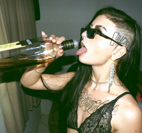 Nacktes geleaktes OnlyFans-Foto von Nadyvargaspxt