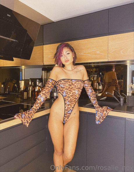 OnlyFans-model Rosalienox