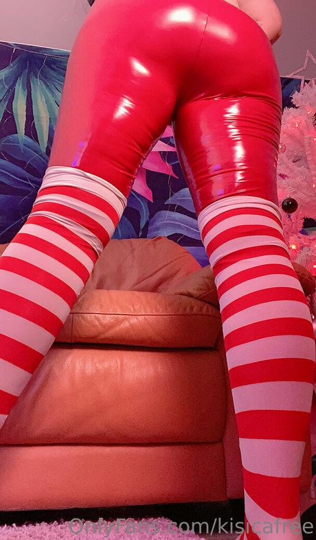 Nahá fotka uniklých OnlyFans od Kisicafree