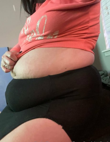 OnlyFans-model Flow3rkitt3n1