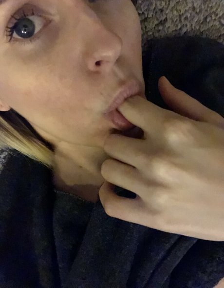 Naken lekkede OnlyFans-bilde av Haydenxwinters