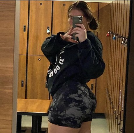 Naken läckt OnlyFans-bild av Jvlie