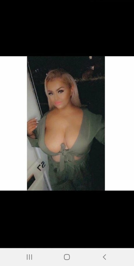 Naken lekkede OnlyFans-bilde av Jessica Elizabeth